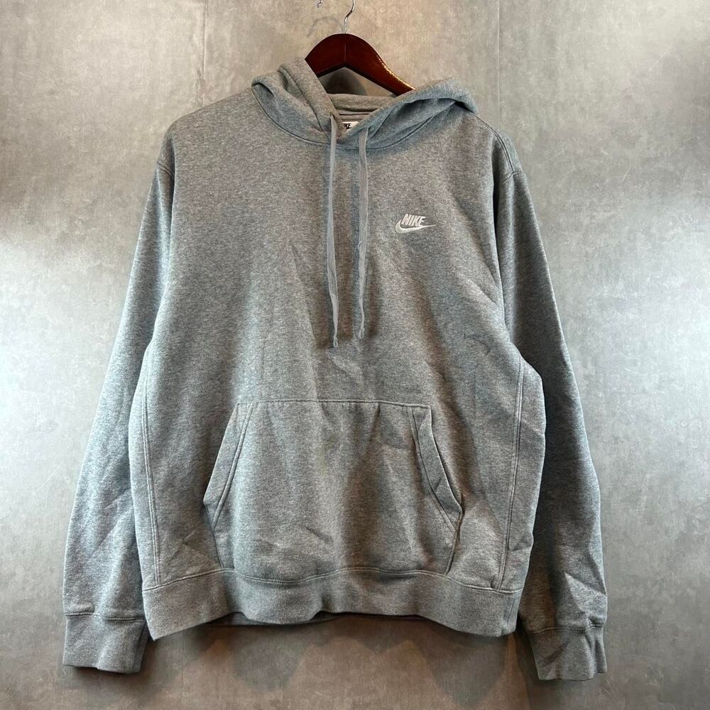 Nike Men's Grey Hoodie
